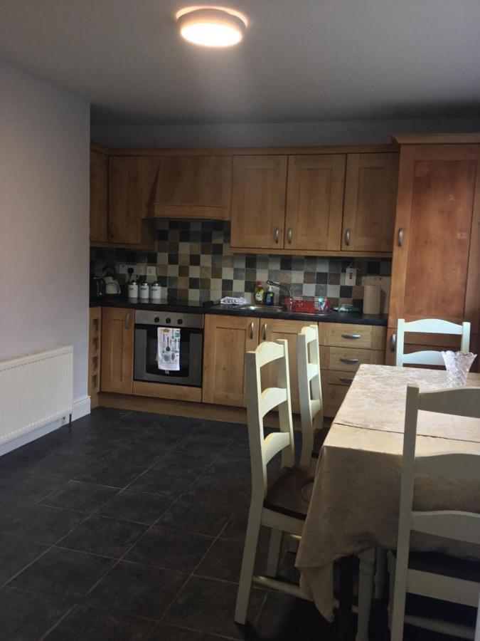 Entire 3 Bedroom House Ballyshannon Town Centre Bagian luar foto